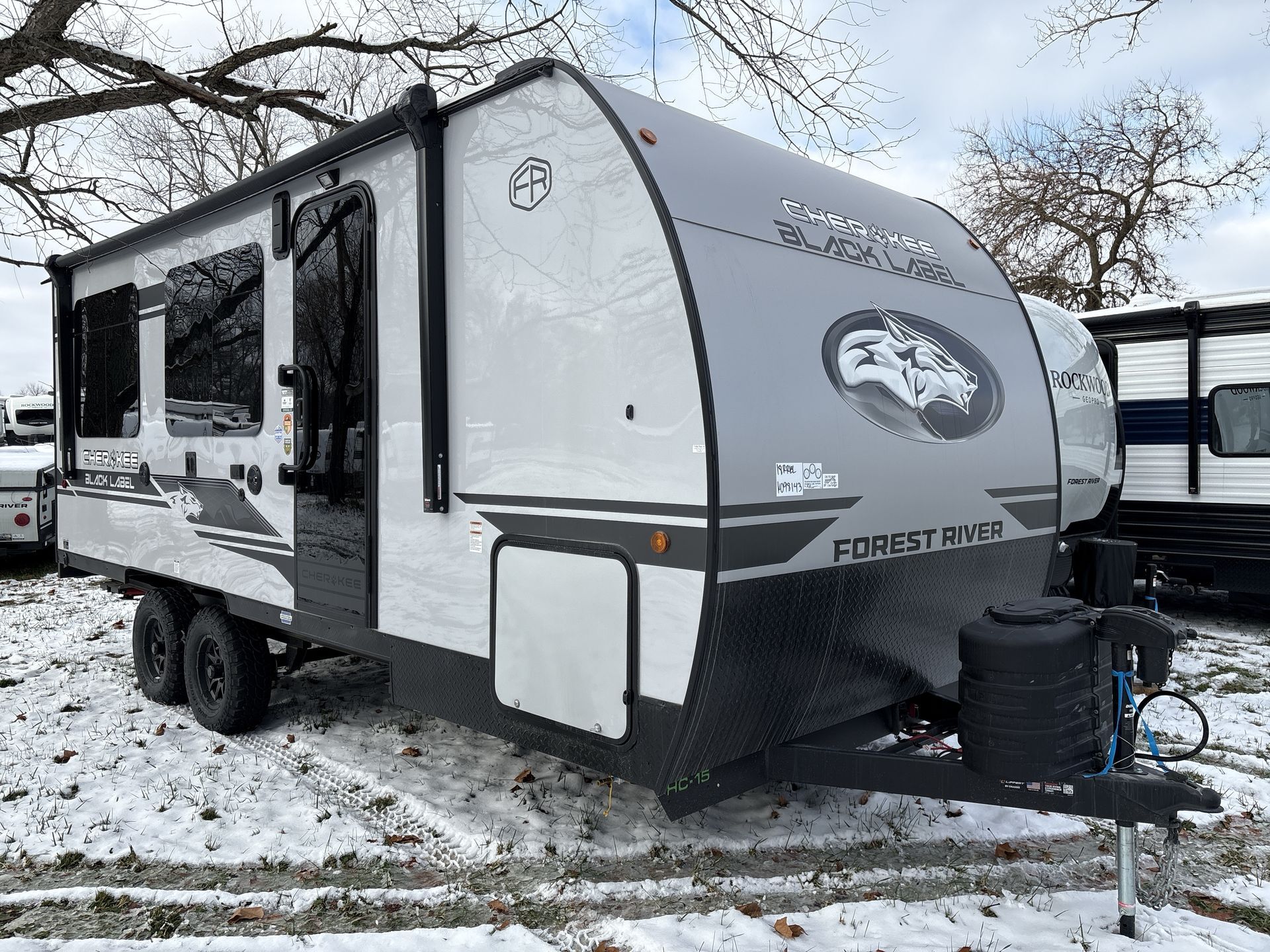 2026 Forest River Cherokee Grey Wolf Black Label 18RRBL Travel Trailer Toy Hauler RV