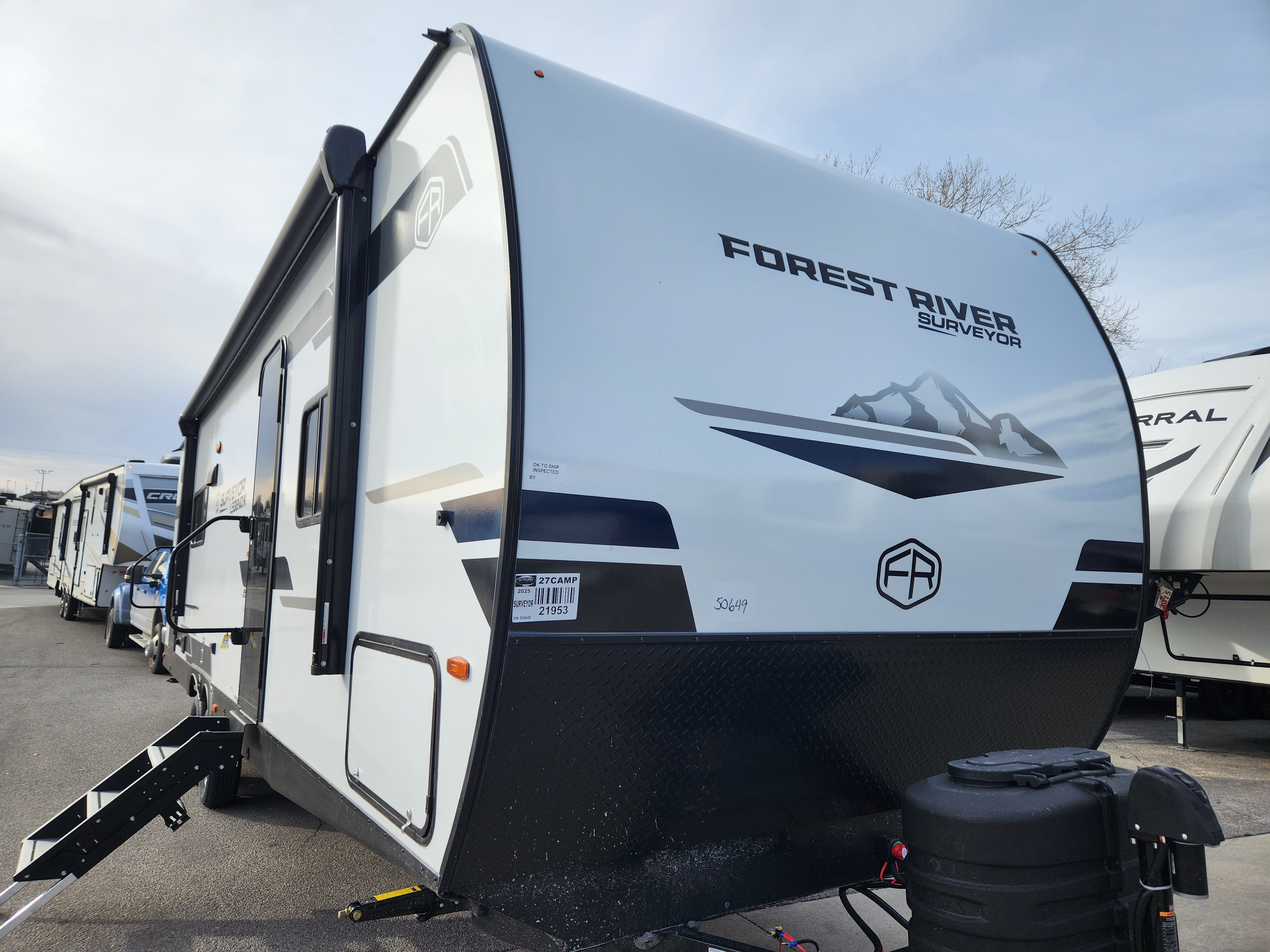 2025 Forest River Surveyor Legend X 27CAMP in omaha NE