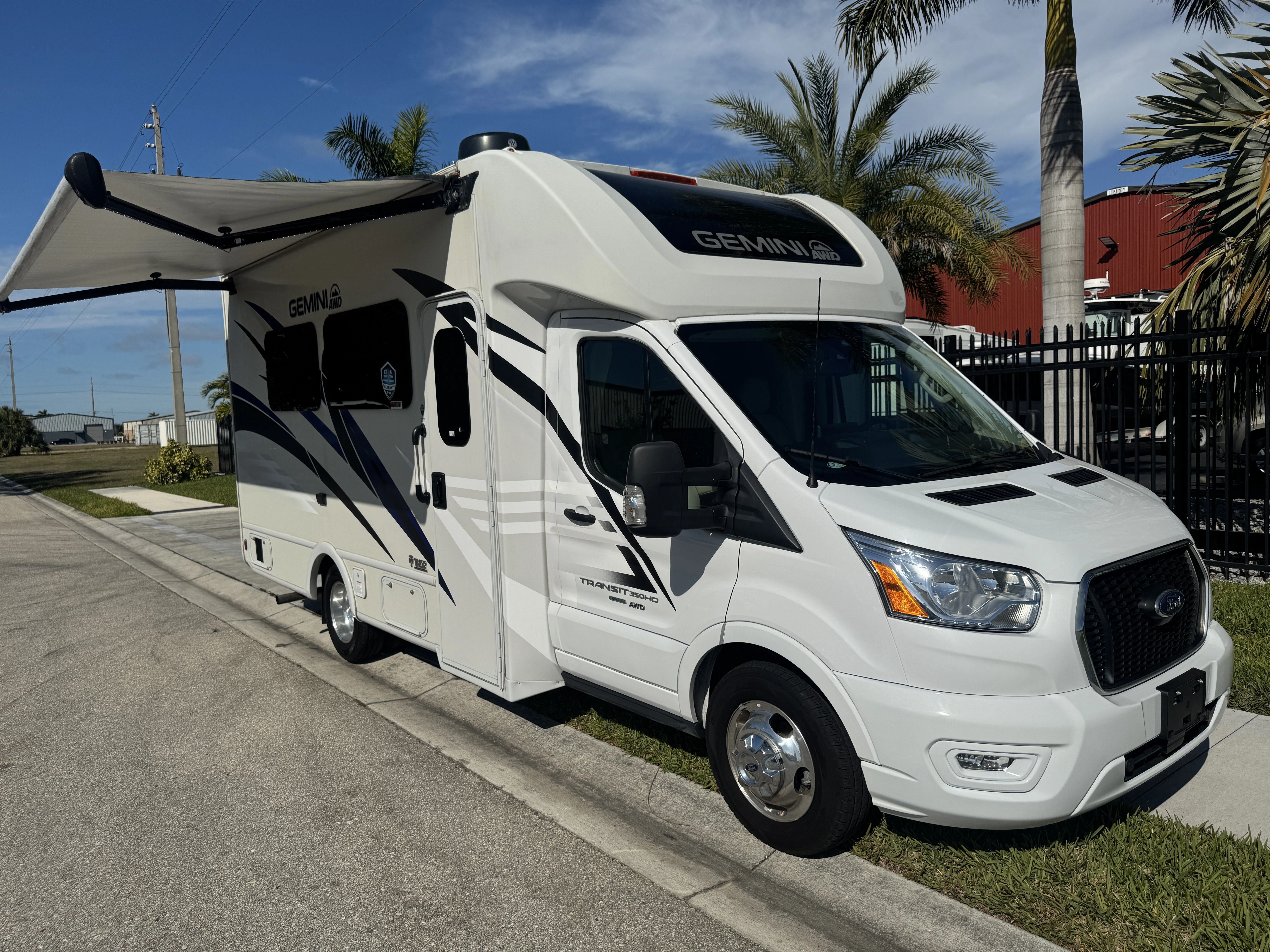 2023 Thor Motor Coach GEMINI 23TE RV