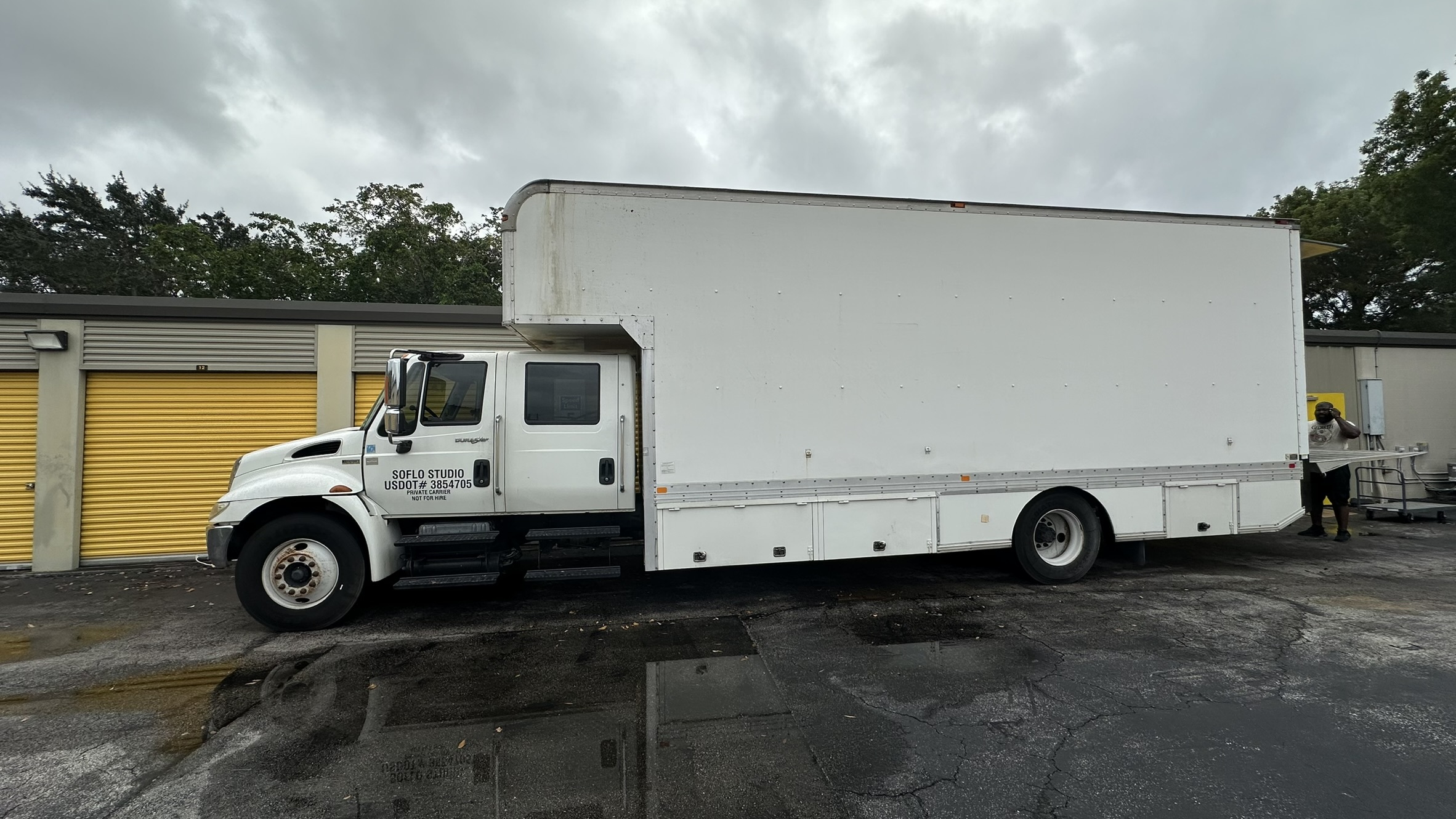 2012 INTERNATIONAL Durastar 4300 in Sunrise, FL