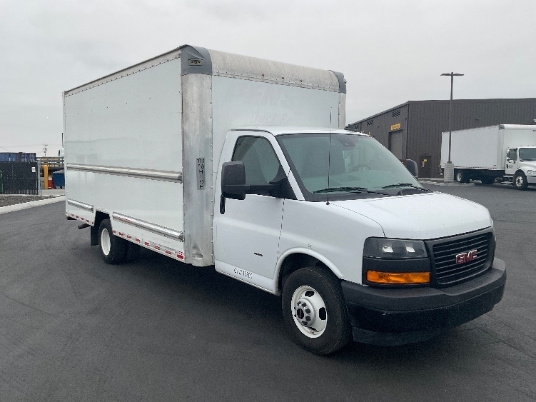 2021 GMC SAVANA in Pasco, WA