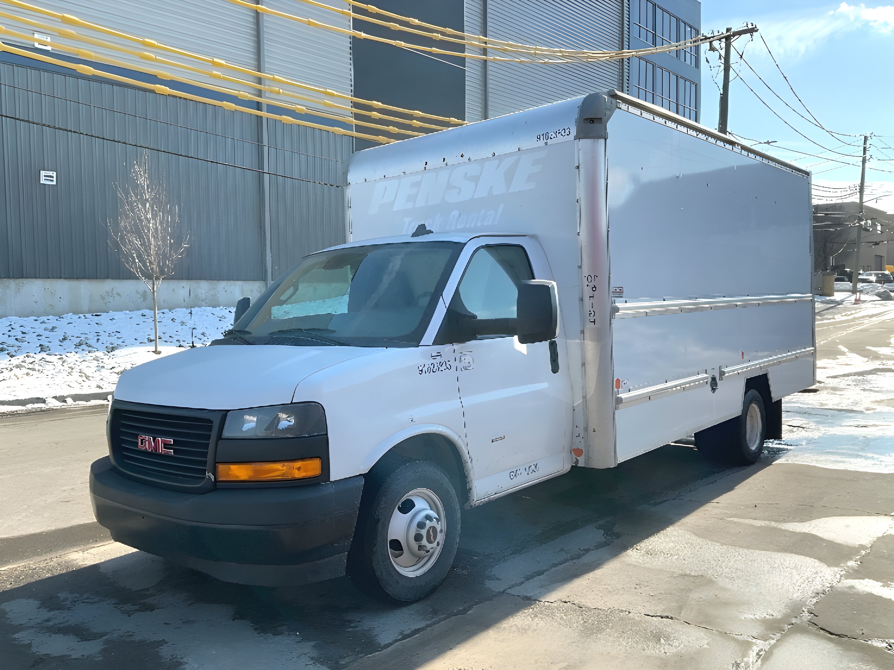 2021 GMC SAVANA in Elmsford, NY