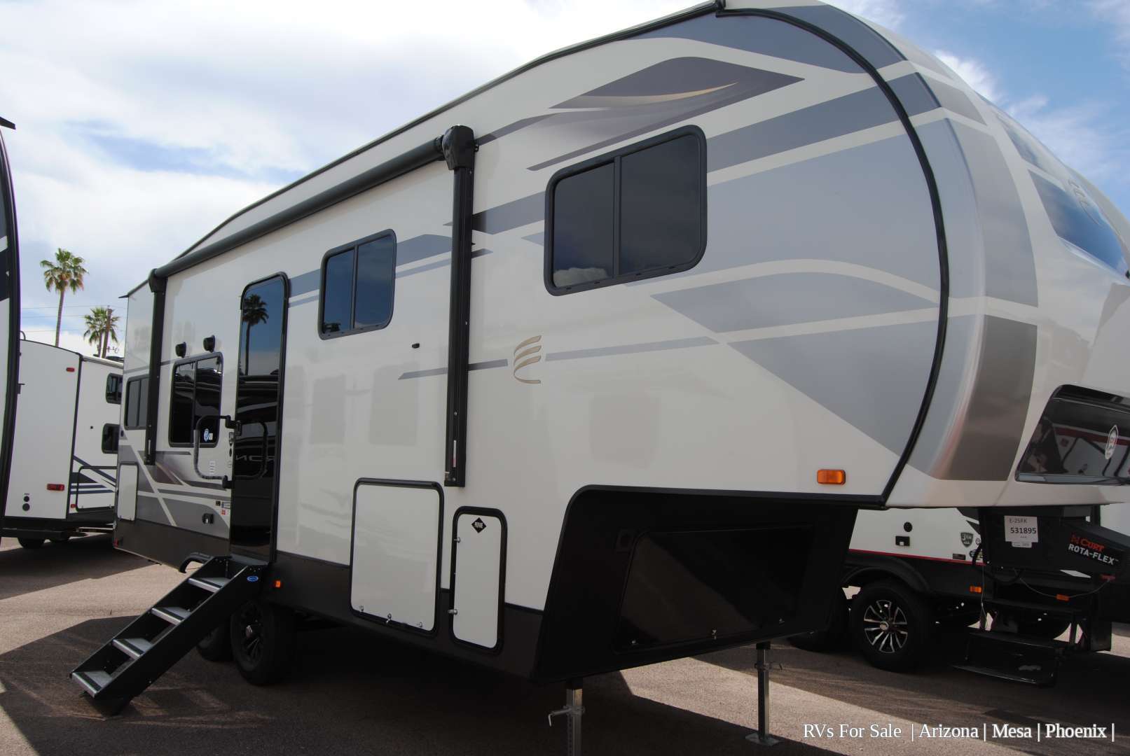 Fifth Wheel RVs - Fifth Wheels For Sale Near 85249 - RV Trader