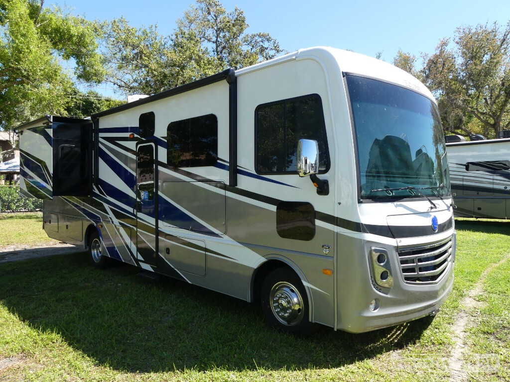 New 2025 Holiday Rambler Eclipse 32S For Sale in Dover, FL - 5037843670 ...