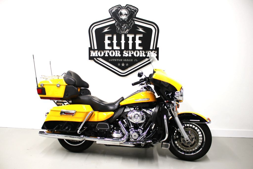 2013 Harley Davidson Ultra Limited FLHTK ULTRA LIMITED in Boynton Beach, FL