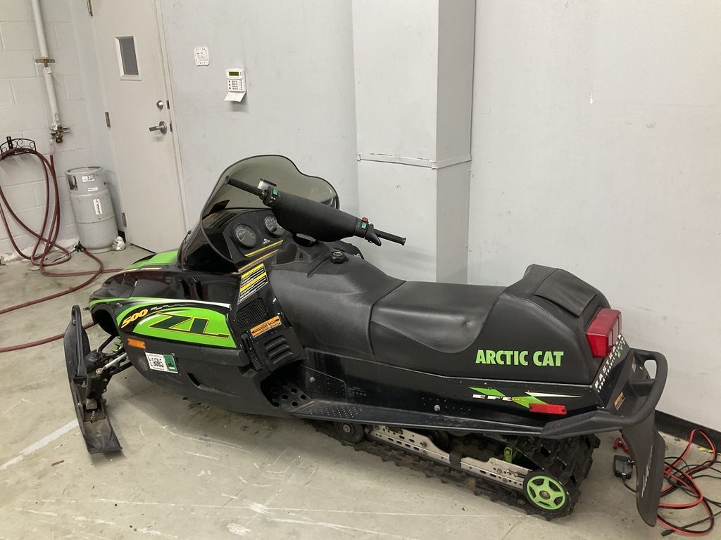 Used 2000 Arctic Cat® ZL 500 For Sale in Johnstown, PA