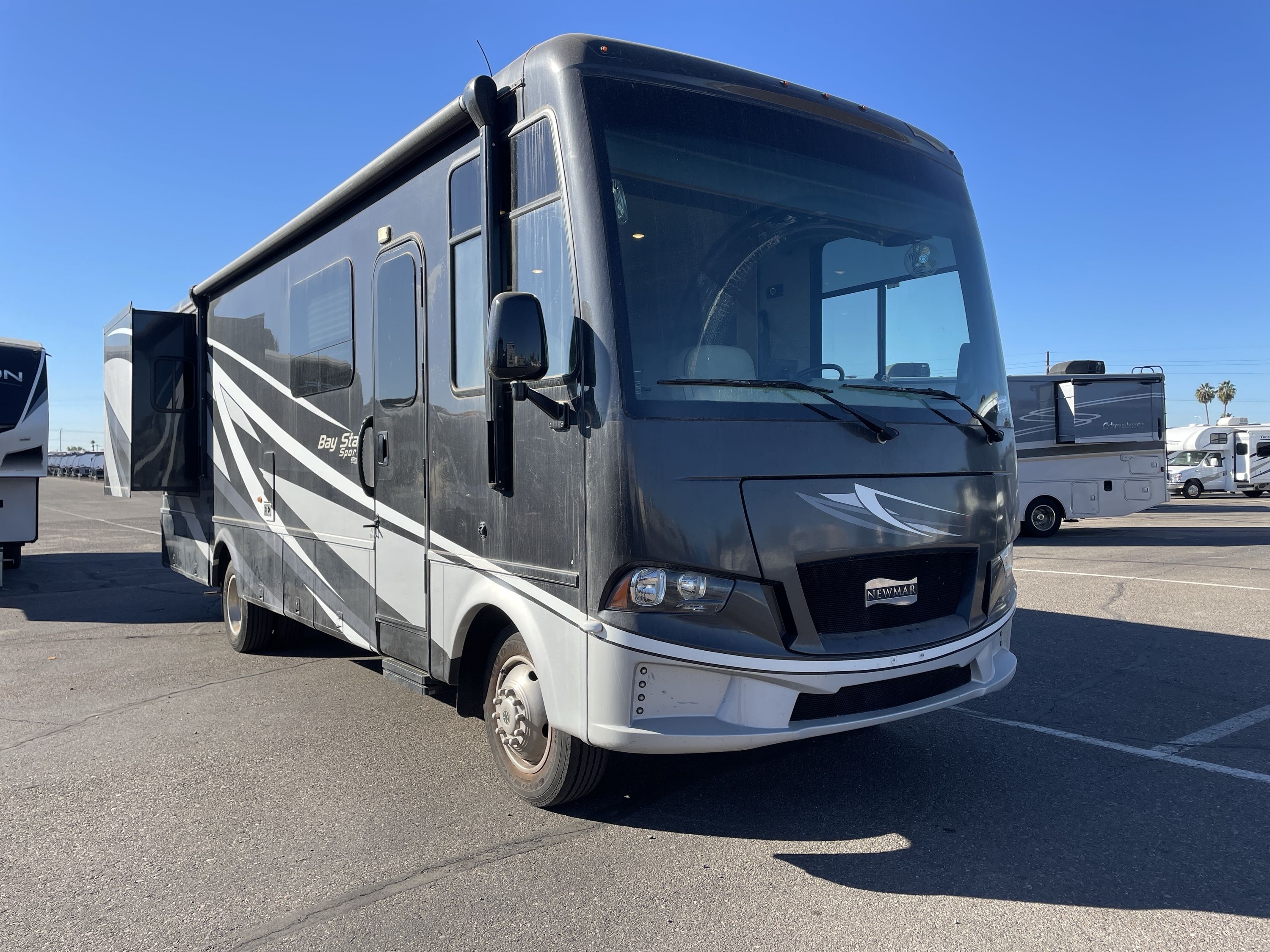 Newmar Baystar For Sale