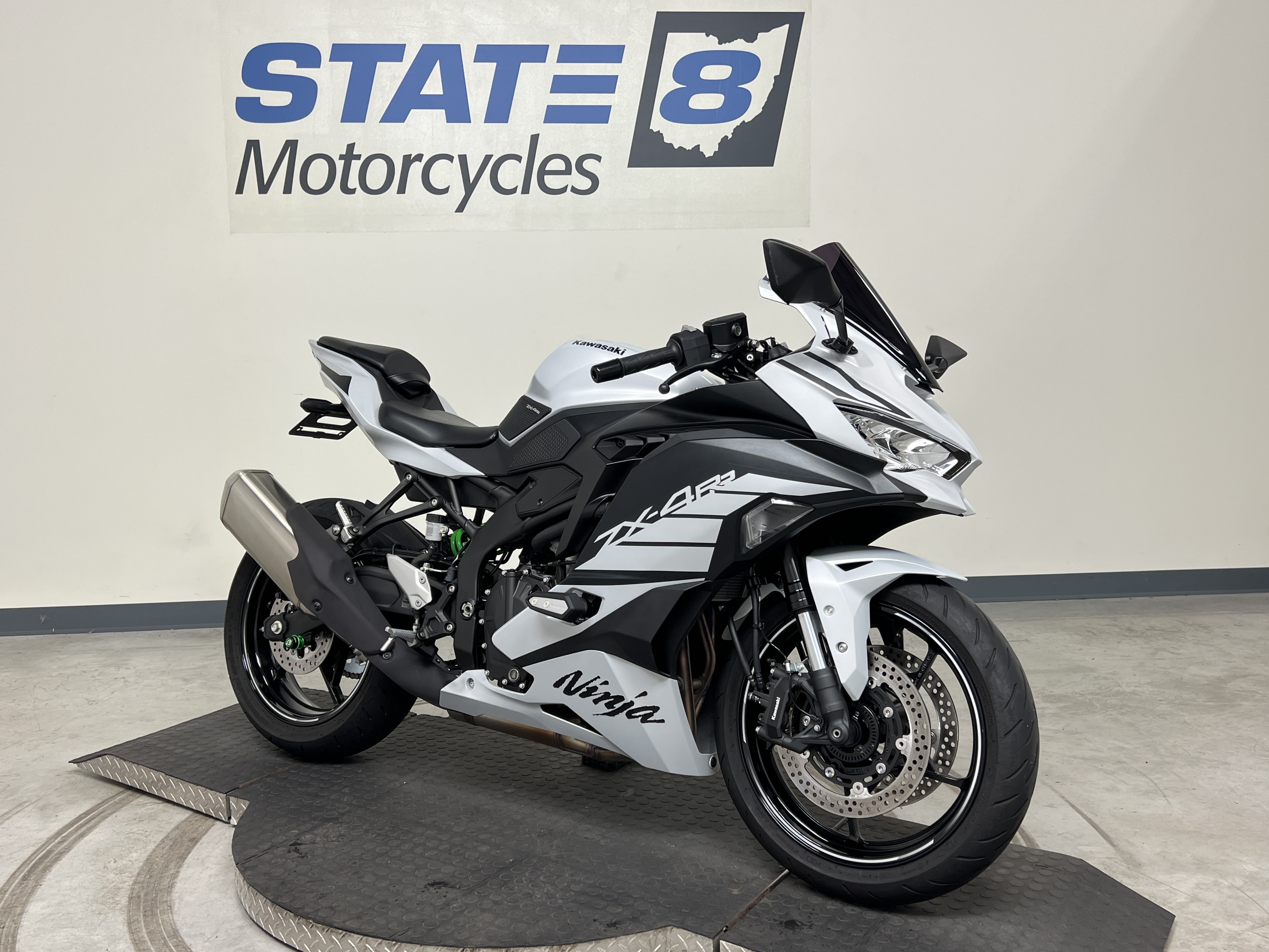 Gray Kawasaki Ninja ZX-4RR Motorcycles For Sale - Cycle Trader