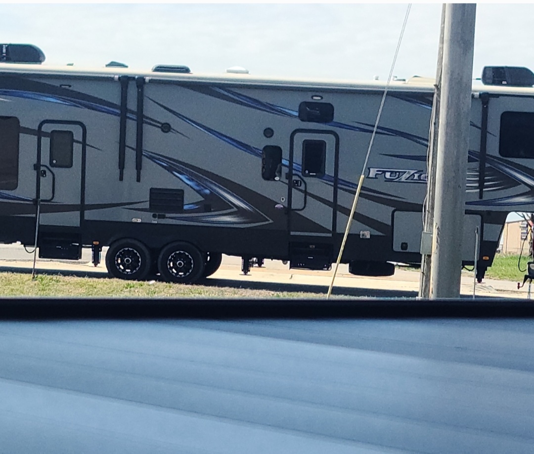 2017 Palomino PUMA 32BHDB in beaumont TX