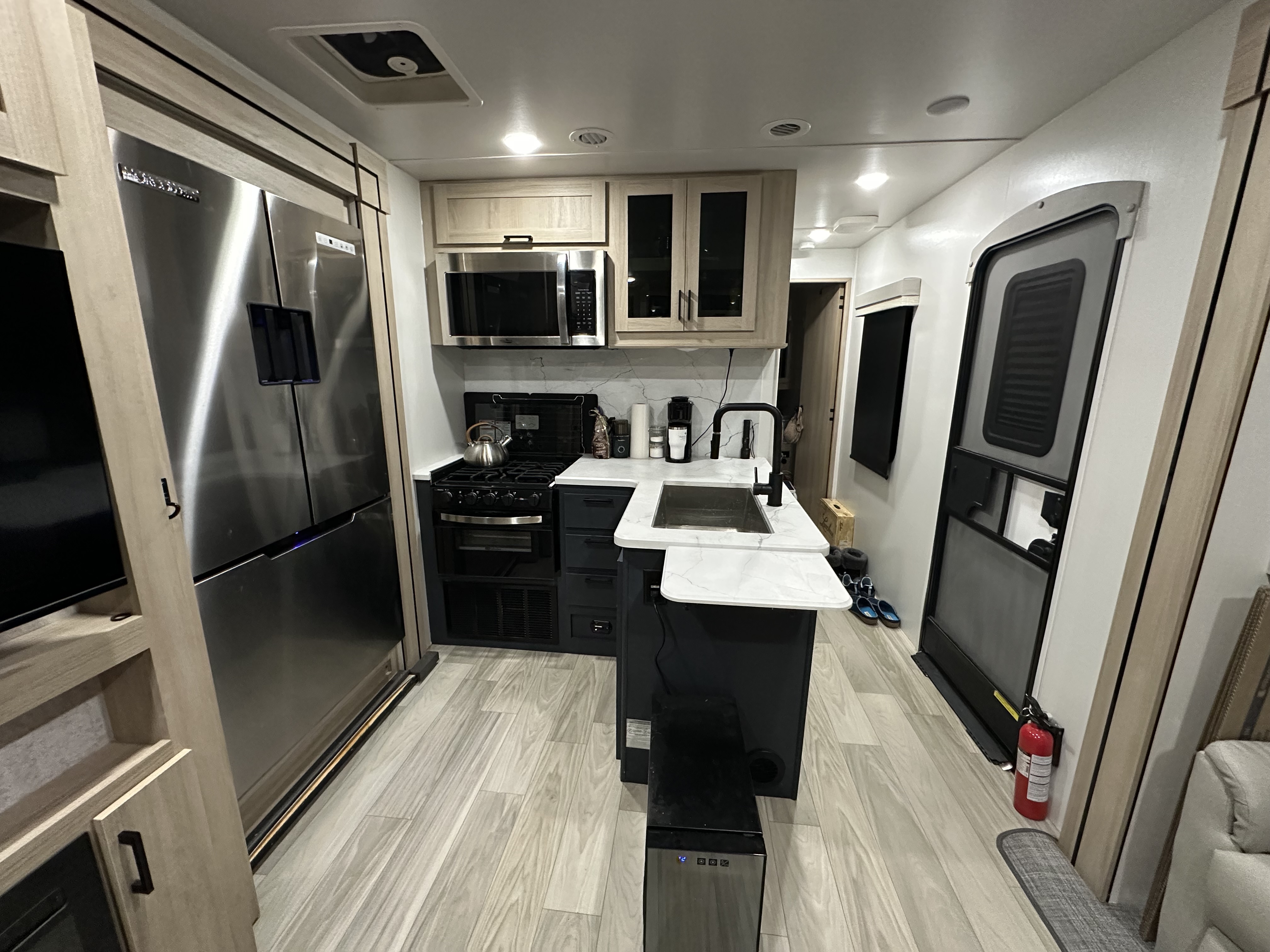 2023 Winnebago VOYAGE 2730RL RV