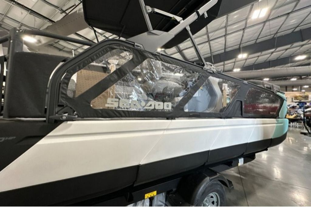 2026 Sea-Doo KIT SWT CRUISE 21 300 GN AUD4 PAINT 26 21 - 170 HP in Boise, ID