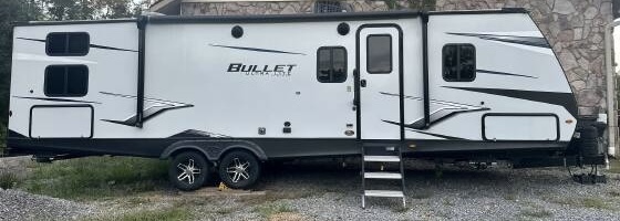 2022 Keystone BULLET ULTRA LITE 287QBS RV