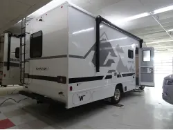 2027 WINNEBAGO SUNFLYER 22RS