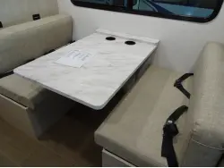 2027 WINNEBAGO SUNFLYER 22RS