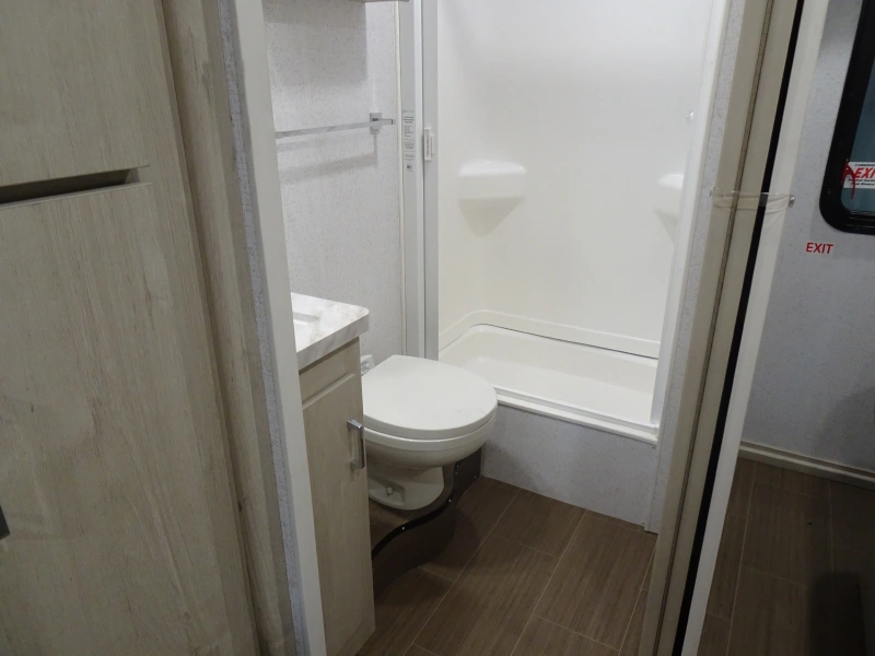 2027 WINNEBAGO SUNFLYER 22RS