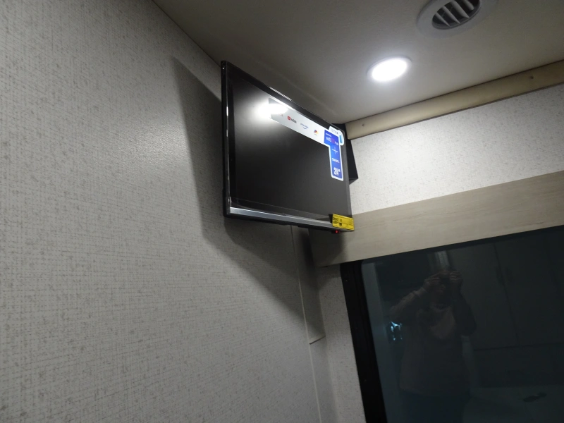 2027 WINNEBAGO SUNFLYER 22RS