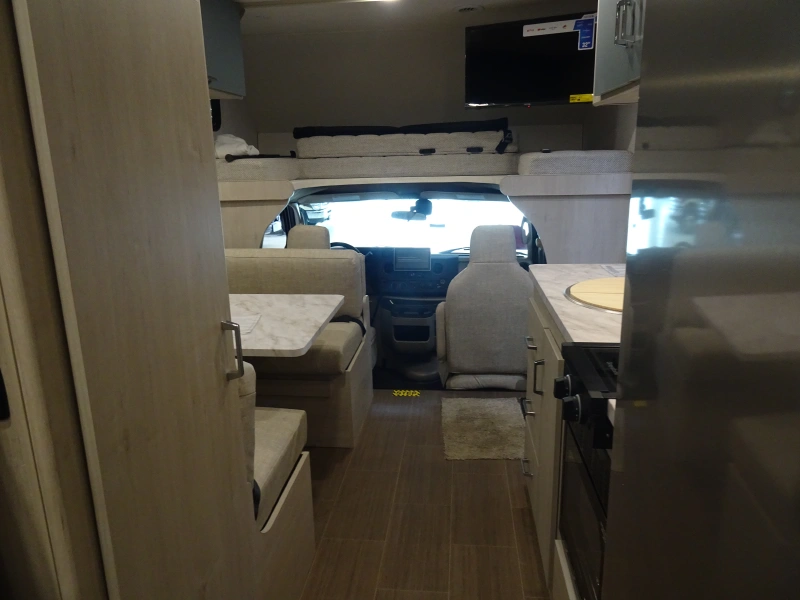 2027 WINNEBAGO SUNFLYER 22RS