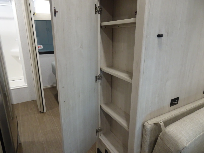 2027 WINNEBAGO SUNFLYER 22RS