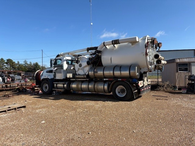 2013 FREIGHTLINER 108 Sd in Tyler, TX