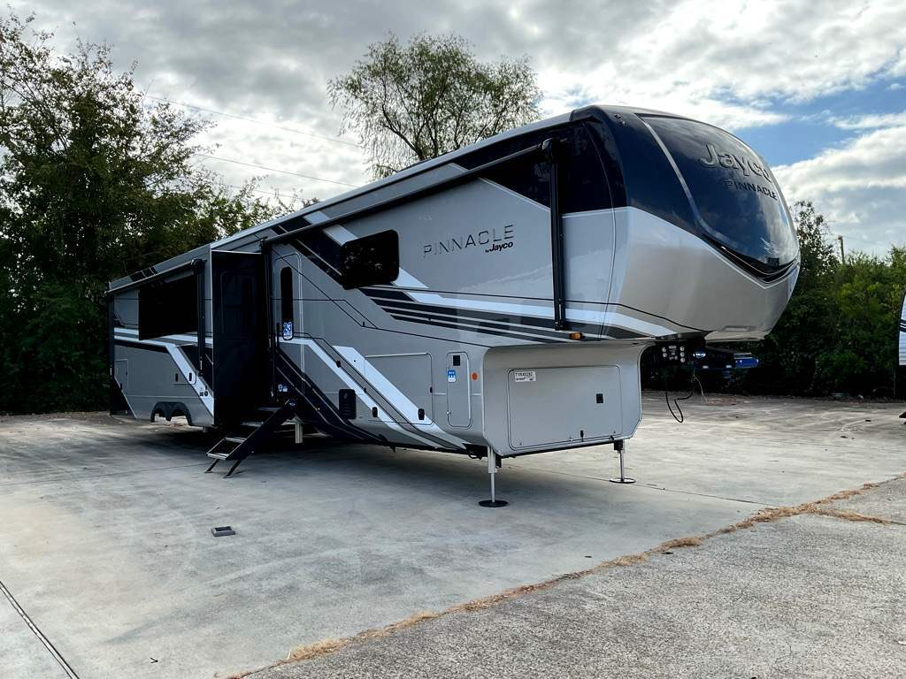 2026 Jayco Pinnacle 38FBRK in houston TX