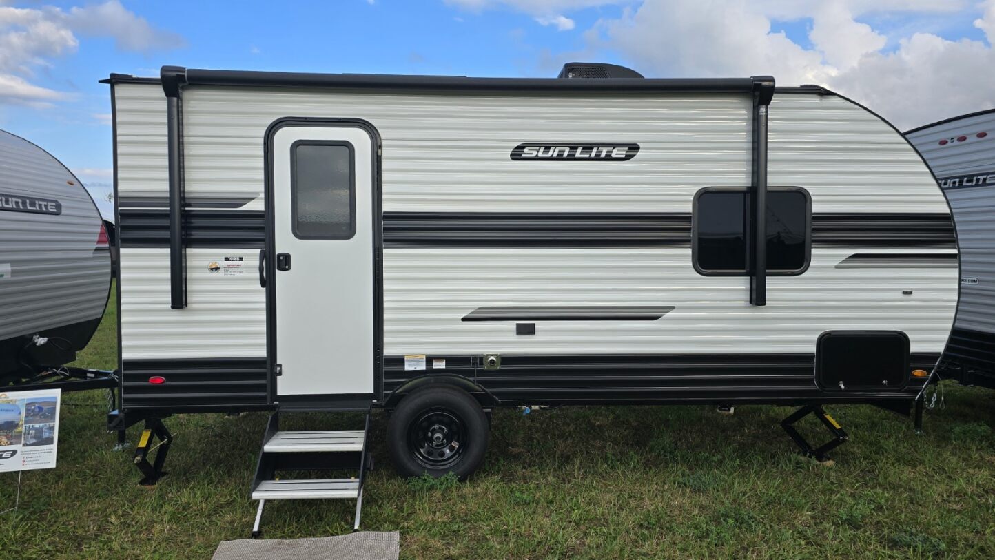 2026 Sunset Park Sun Lite LTD 19RB LTD 19 BH in tallahassee FL