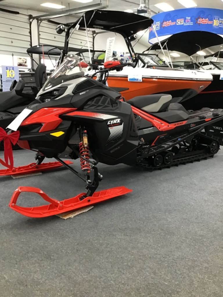 Red Lynx For Sale - Lynx Snowmobiles - Snowmobile Trader