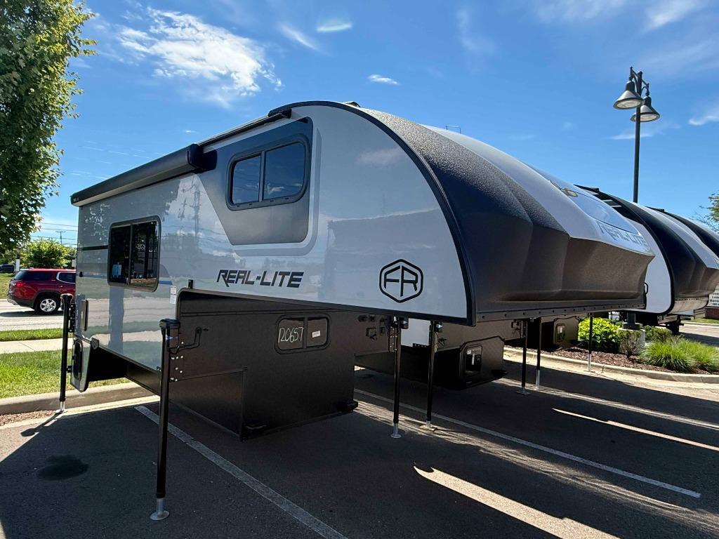 2026 Palomino Real-Lite HS-1806 RV