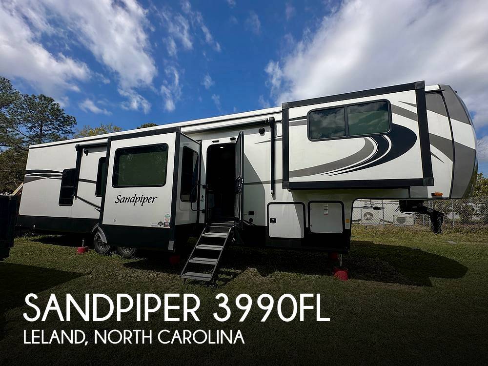 2023 Forest River Sandpiper 3990FL RV