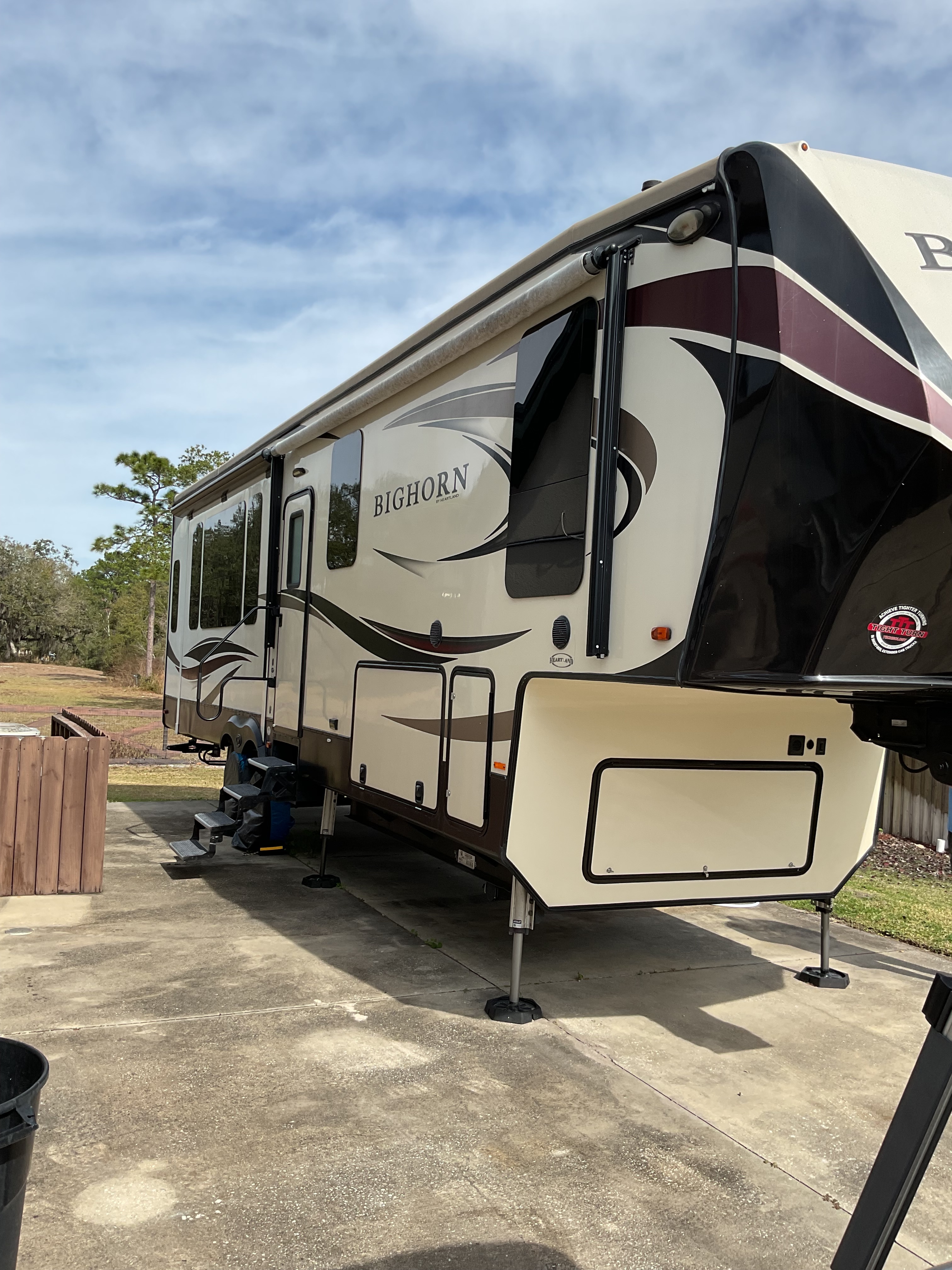 2018 Heartland BIGHORN 3575EL in winter park FL