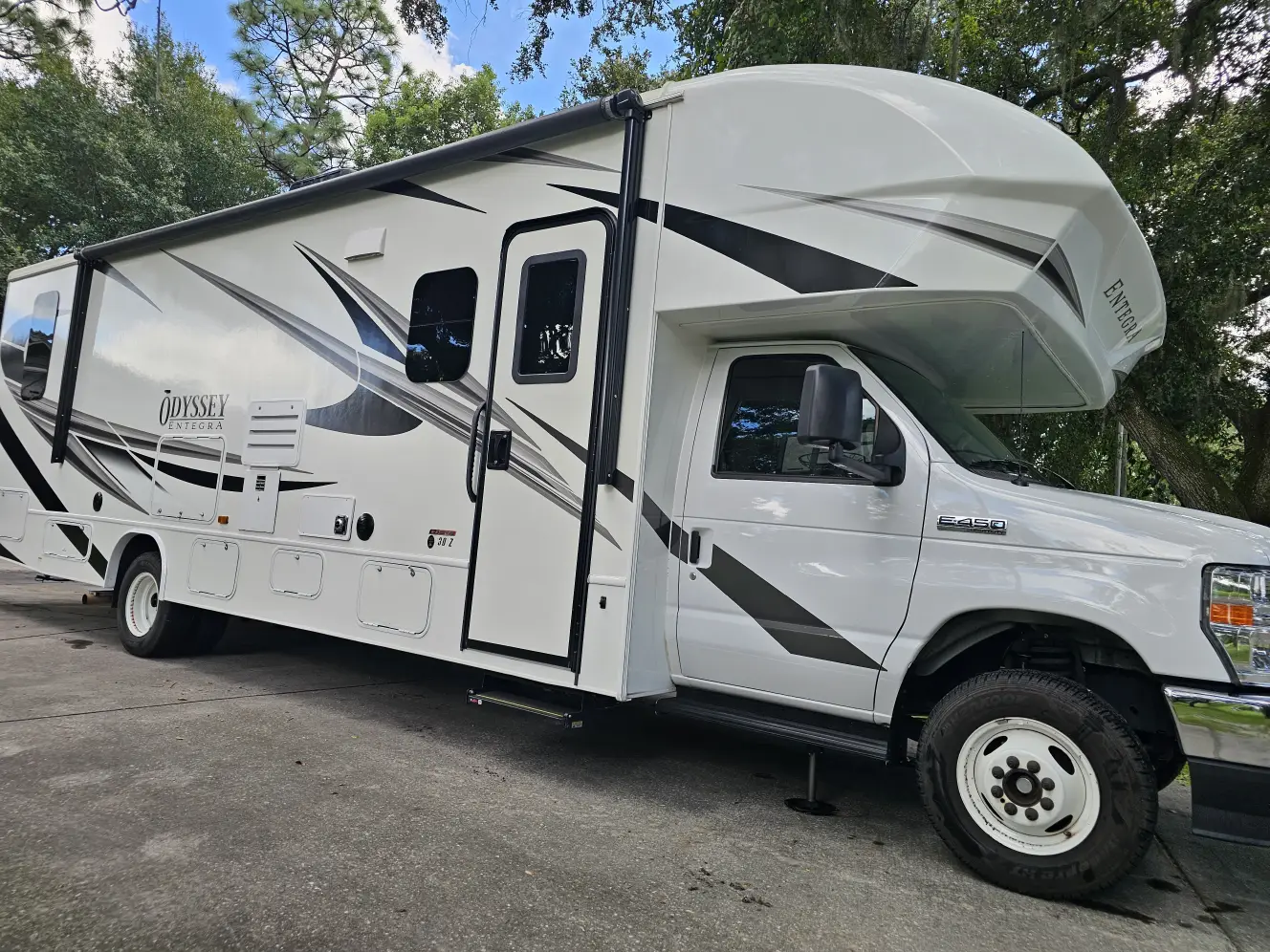 A photo of this 2021 Entegra Coach ODYSSEY 30Z