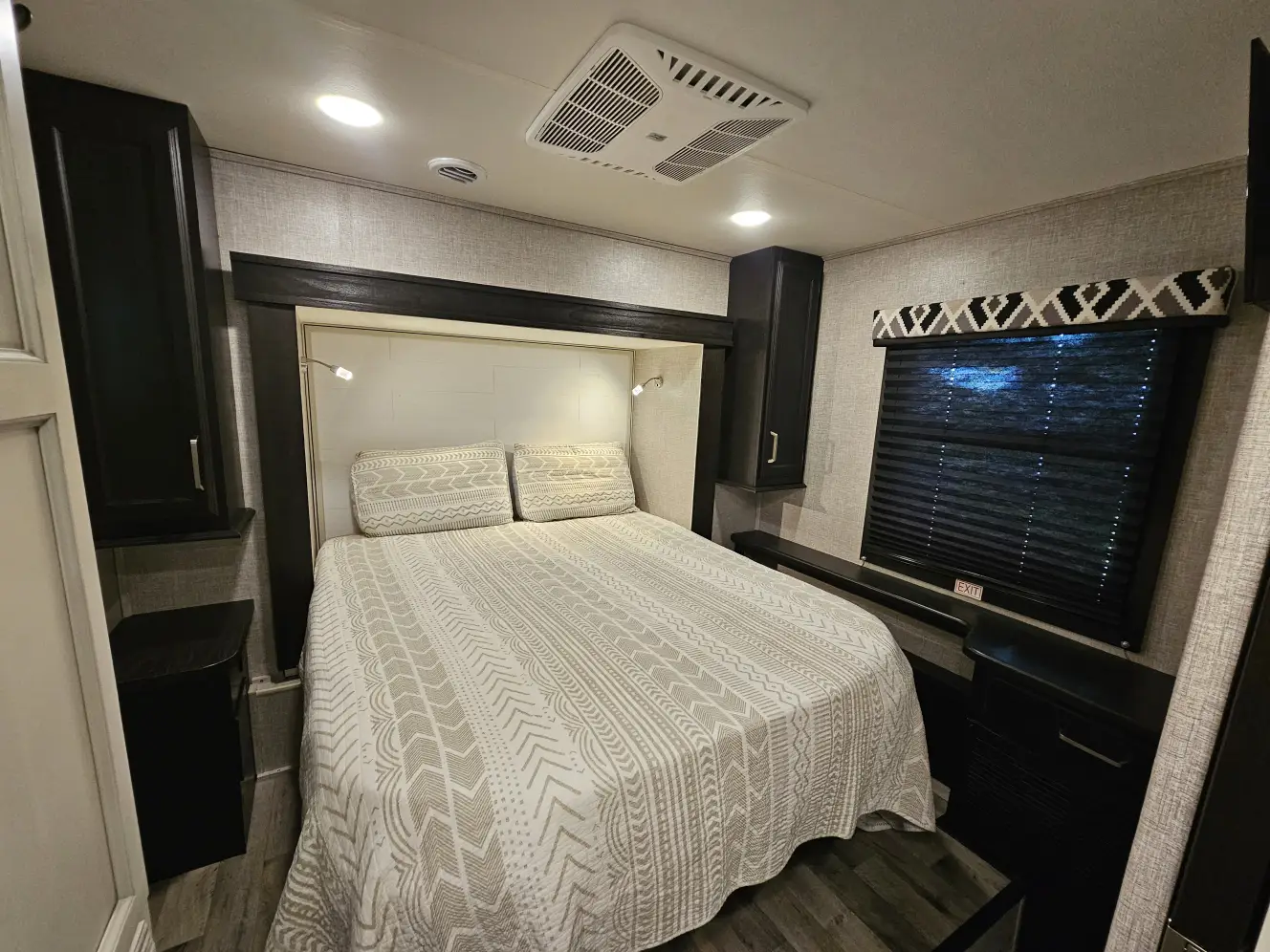 A photo of this 2021 Entegra Coach ODYSSEY 30Z