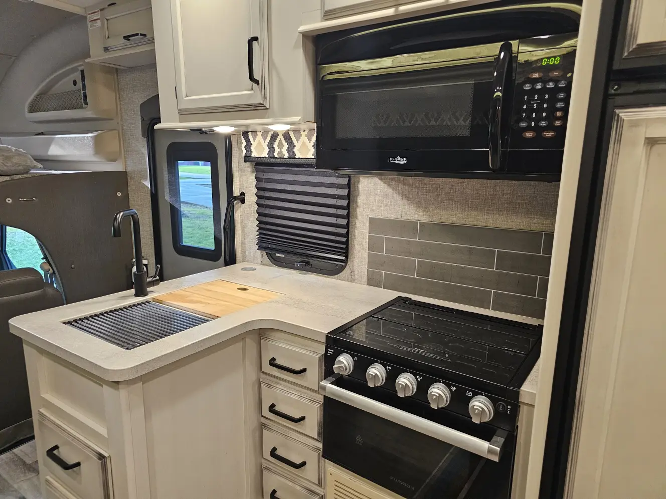 A photo of this 2021 Entegra Coach ODYSSEY 30Z