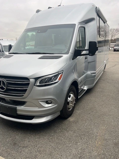 2022 Airstream ATLAS MURPHY SUITE TOMMY BAHAMA EDITION Class B+ RV