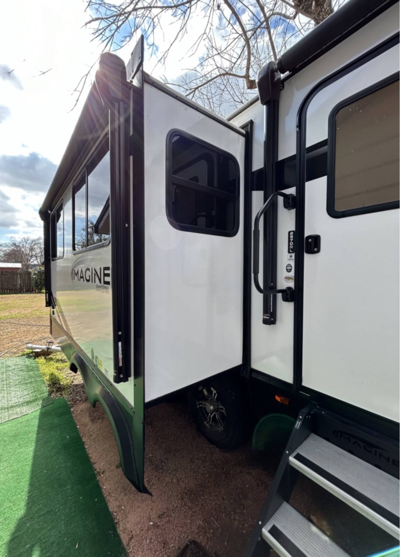 A photo of this 2022 Grand Design IMAGINE 2970RL