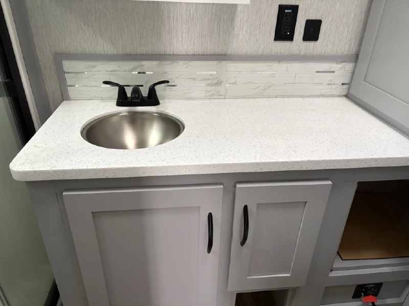 2023 GENESIS SUPREME RV CASITA DREAM 28CKS