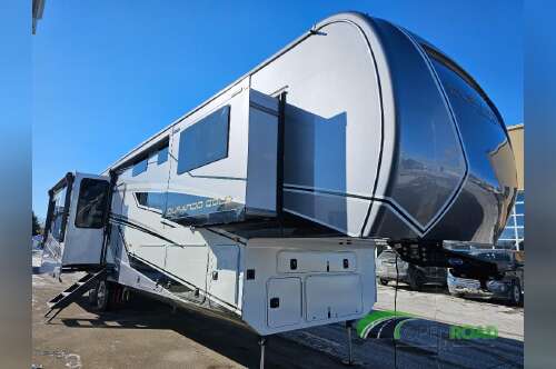 2026 Kz Durango Gold G384MSQ in monticello MN