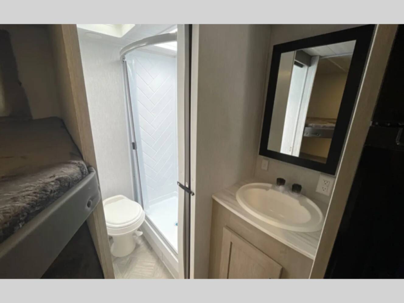 A photo of this 2024 Forest River Rv Salem Cruise Lite 261BHXL