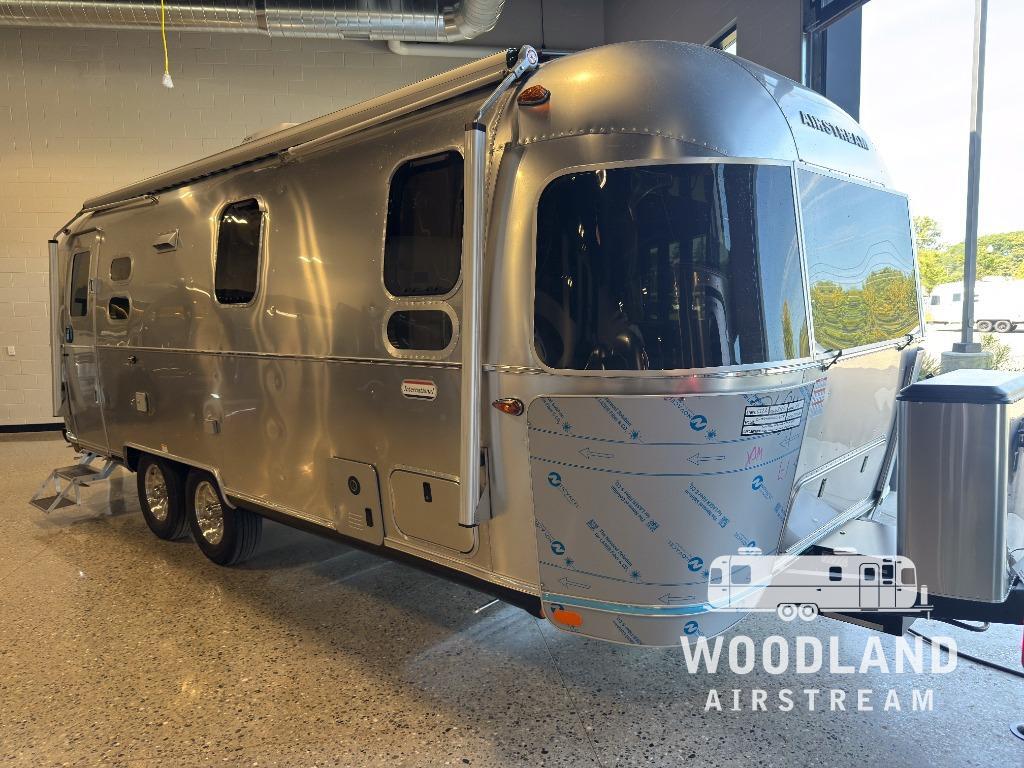 2026 Airstream International 25FB Twin in clarkston MI