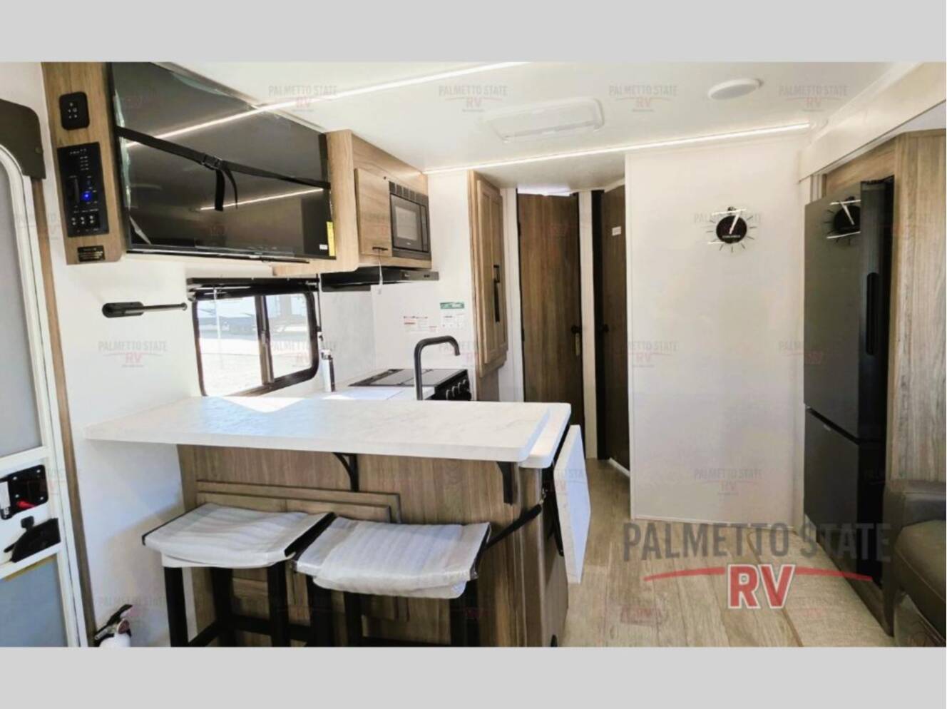 A photo of this 2026 Coachmen Rv Freedom Express Ultra Lite 271BHE