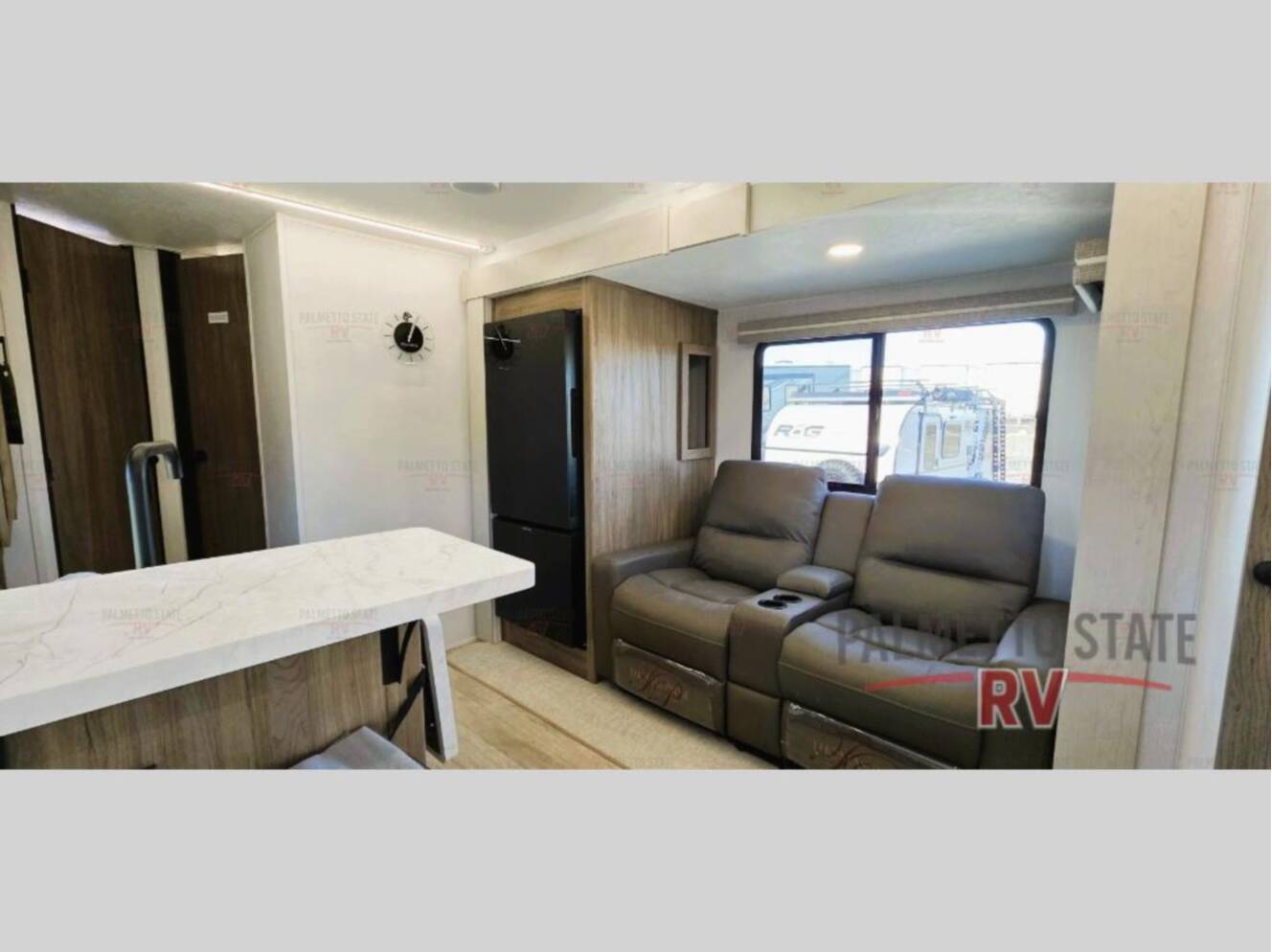 A photo of this 2026 Coachmen Rv Freedom Express Ultra Lite 271BHE