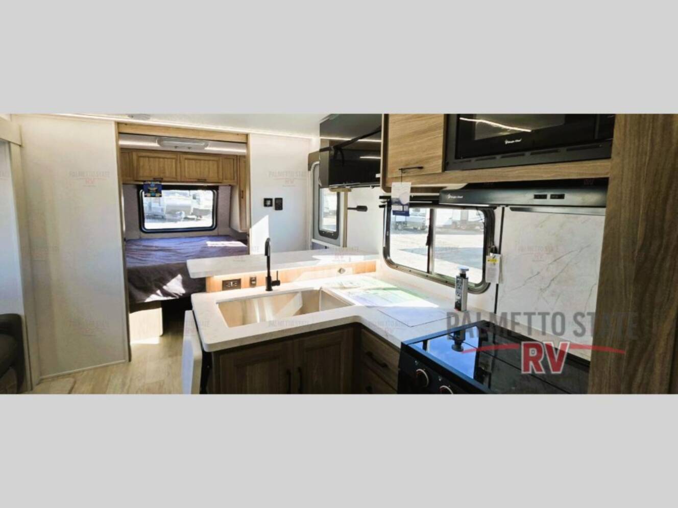 A photo of this 2026 Coachmen Rv Freedom Express Ultra Lite 271BHE
