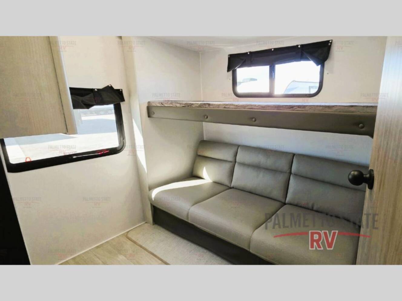 A photo of this 2026 Coachmen Rv Freedom Express Ultra Lite 271BHE