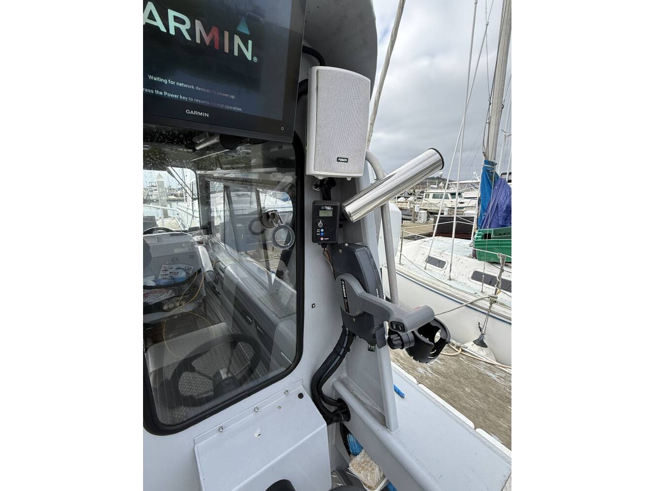 A photo of this 2016 Hewescraft Alaskan