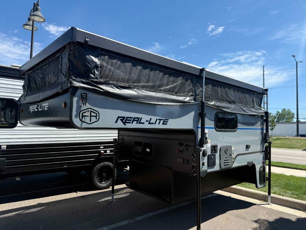 2026 Palomino Real-Lite SS-1608 in sterling heights MI