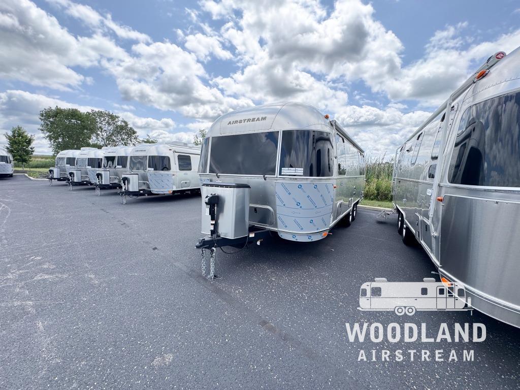 2026 Airstream Globetrotter 25FB Twin in lebanon IN
