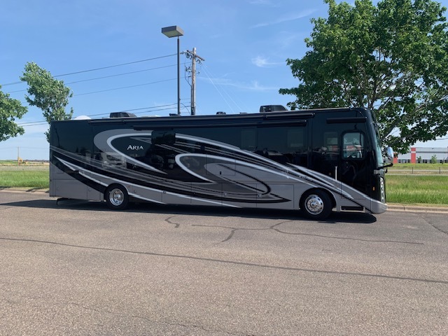 2022 Thor Motor Coach ARIA 4000 RV