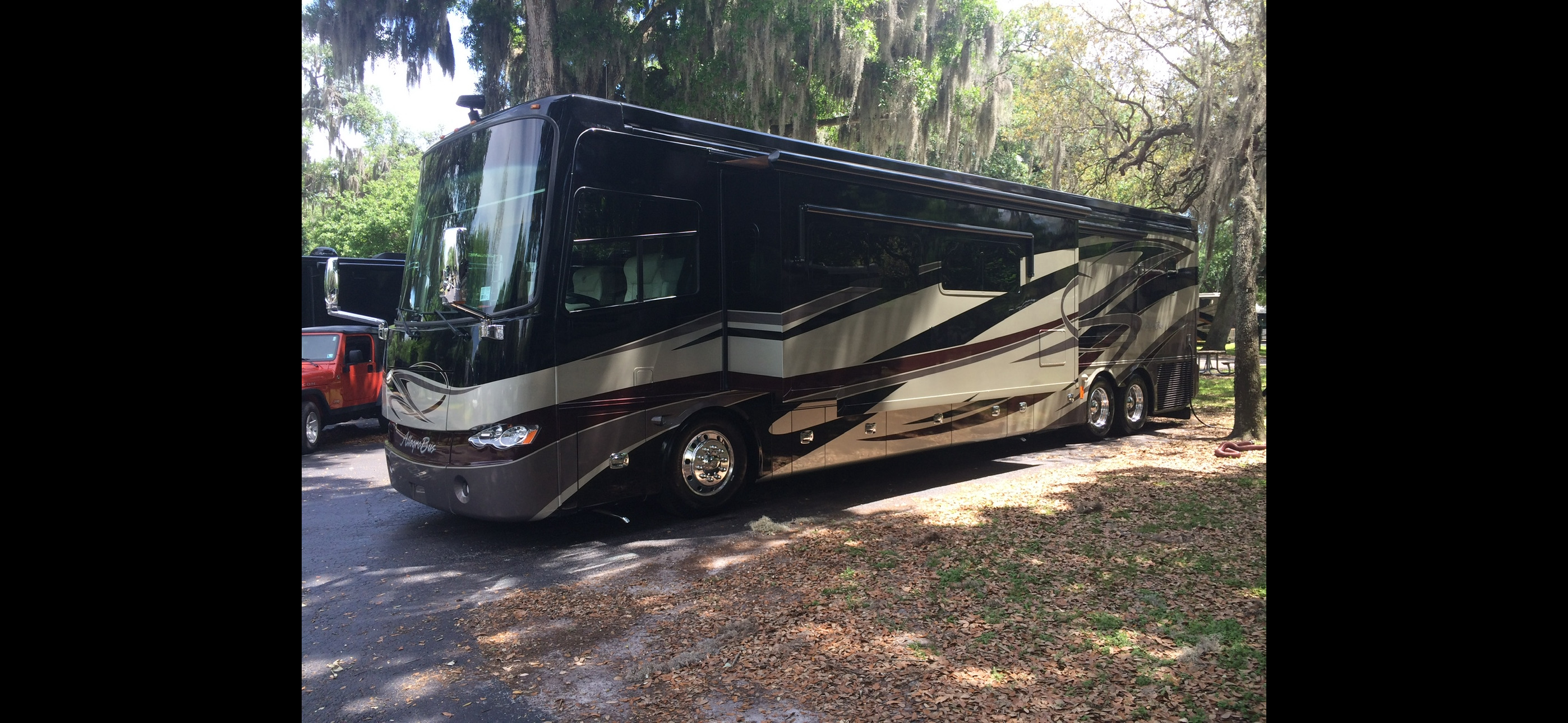 2012 Tiffin Motorhomes ALLEGRO BUS 42 QRP in indiana PA