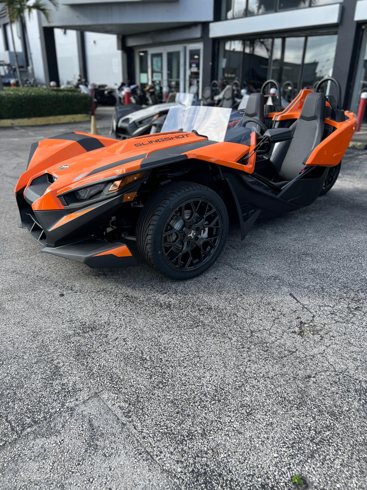 2025 Slingshot SLINGSHOT SL AUTODRIVE in miami FL