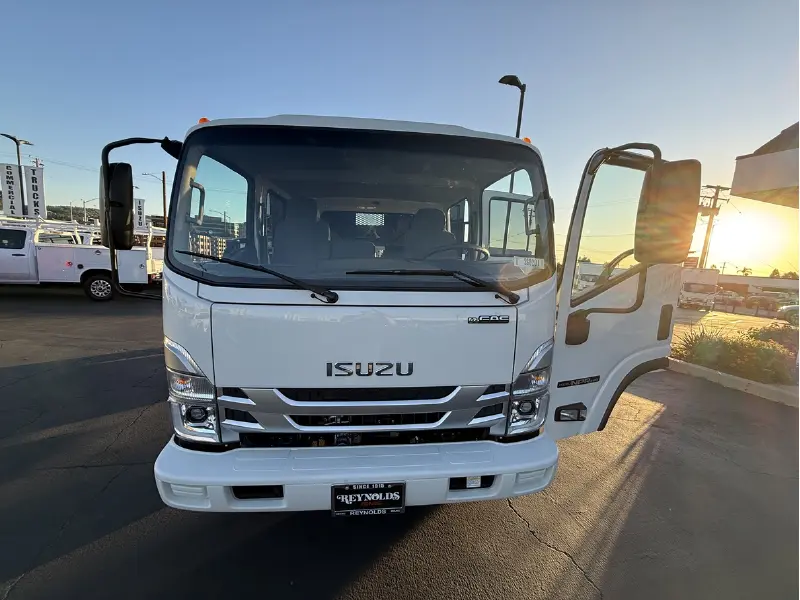 2026 ISUZU NPR HD GAS