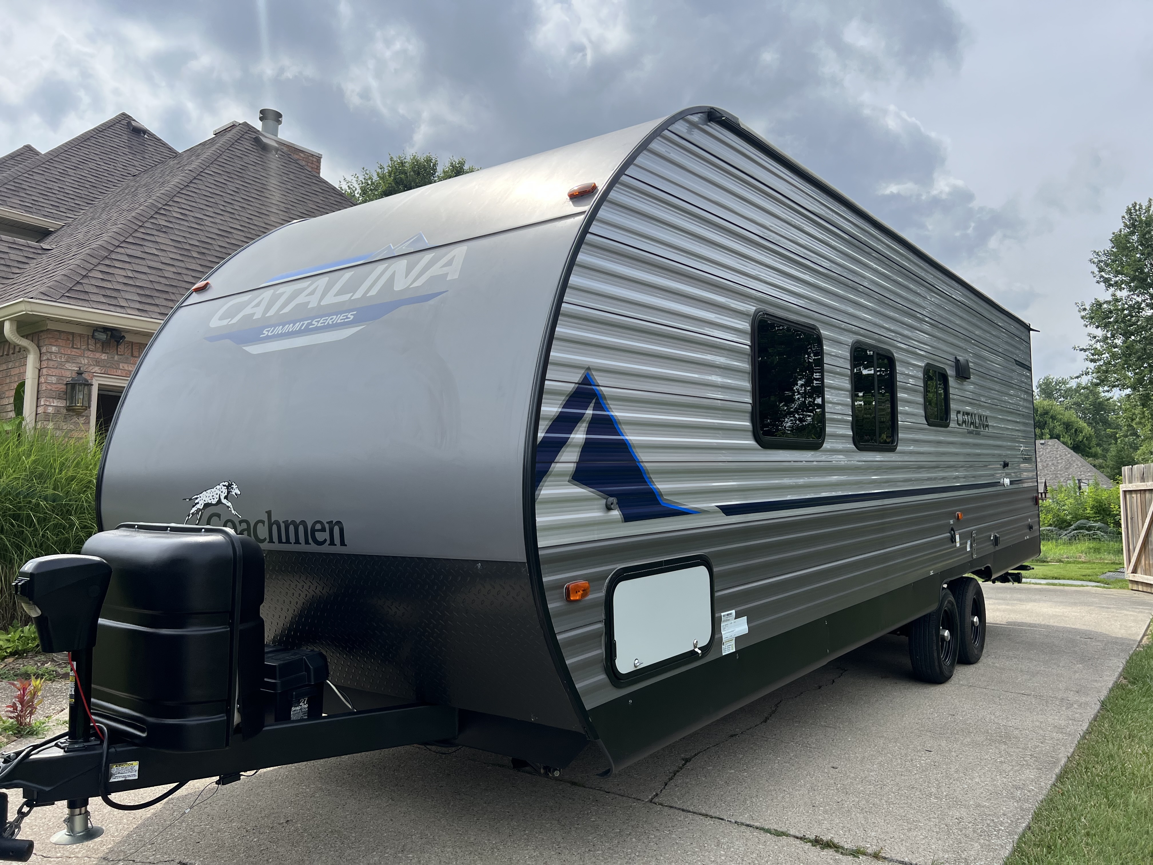 2023 Coachmen CATALINA SUMMIT SERIES 8 261BH in new albany IN